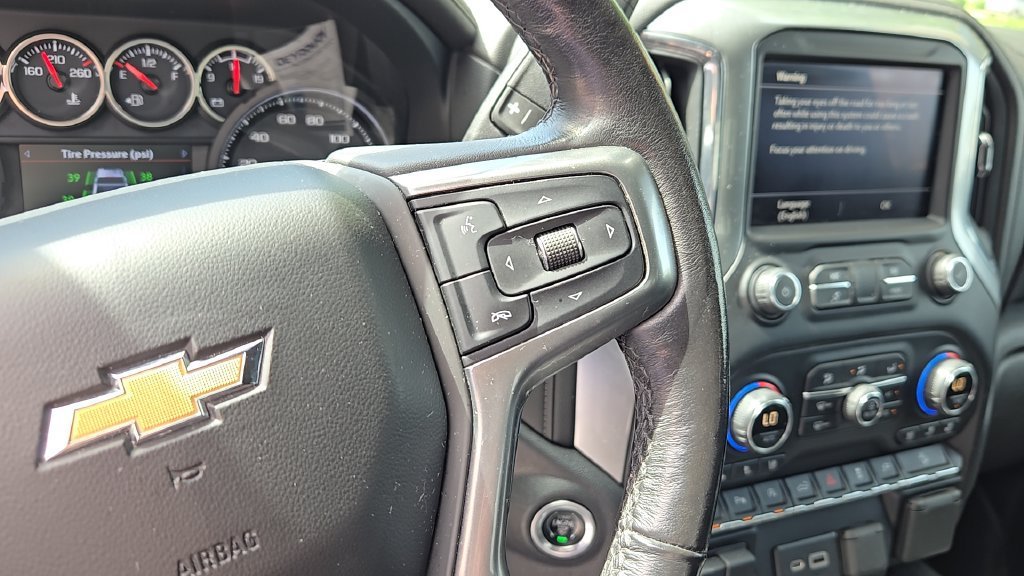 Used 2020 BLACK Chevrolet LTZ image 16
