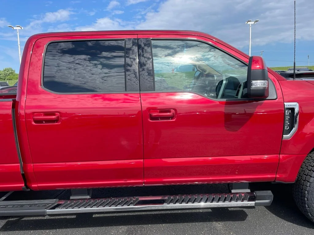 Used 2022 Red Metallic Ford Lariat image 29