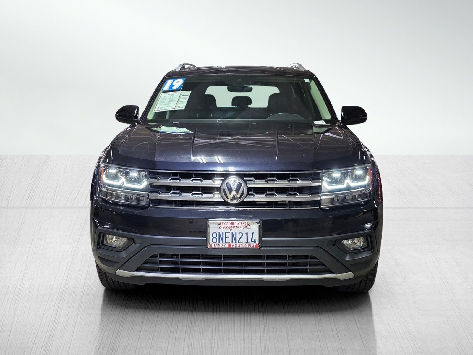 Used 2019 Volkswagen Atlas SE w/Tech with VIN 1V2UR2CA5KC607258 for sale in Lakewood, CA