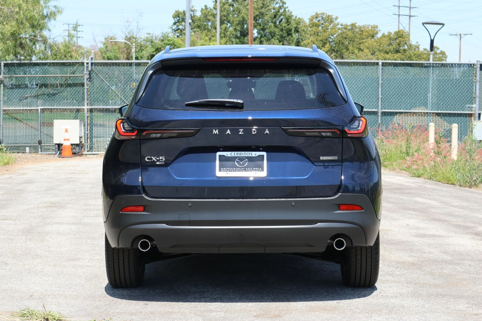 New 2026 Navy Blue Mica Mazda 2.5 S Preferred AWD image 4