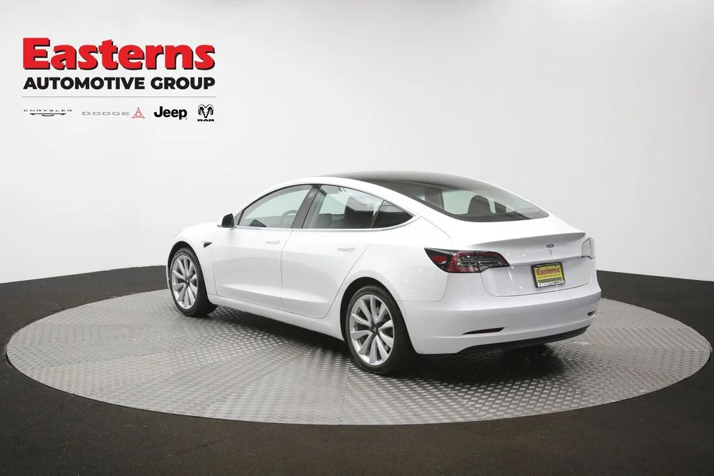 Used 2019 White Tesla Standard Range Plus image 58