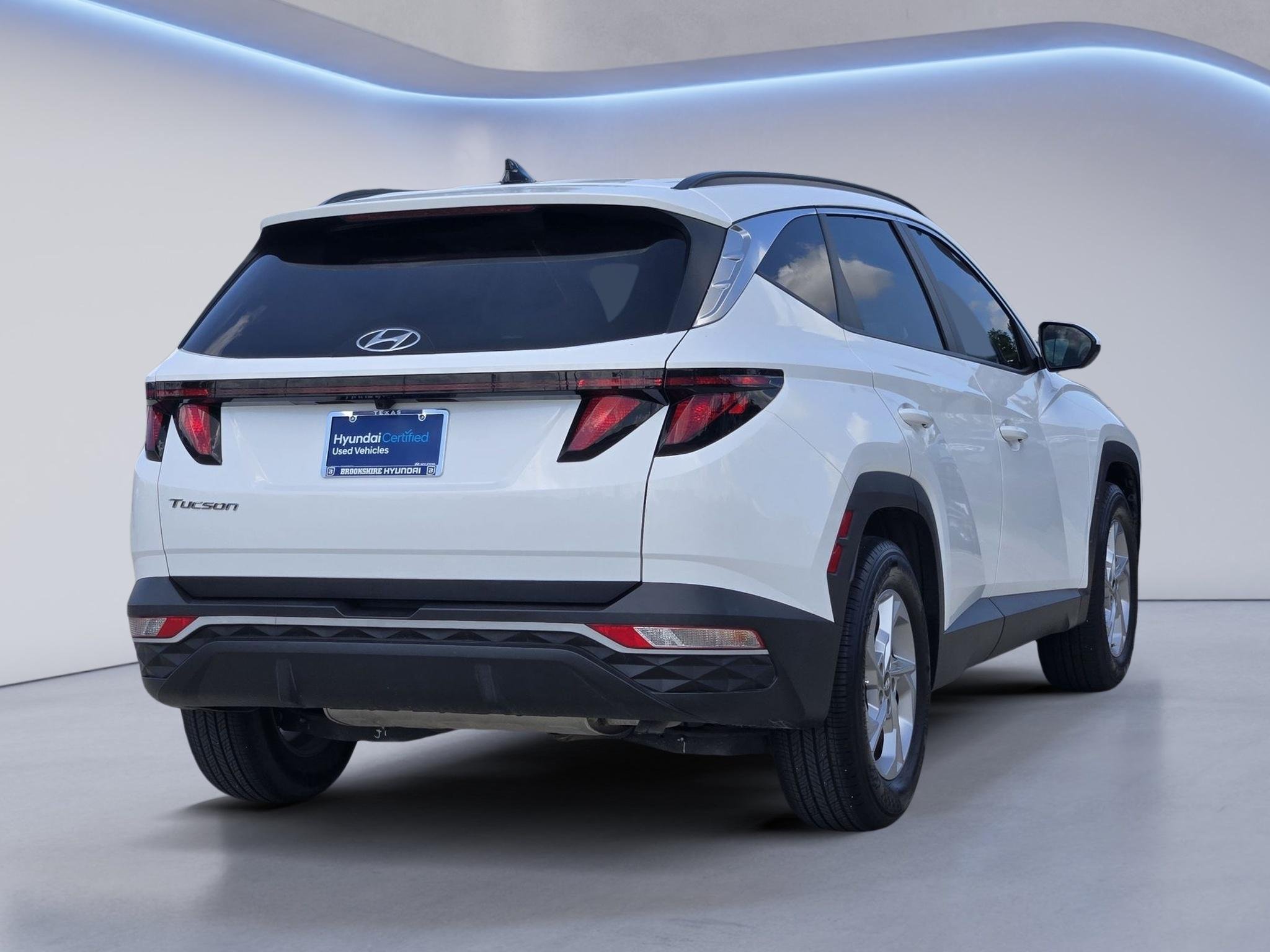 Used 2024 White Pearl Hyundai SEL image 6