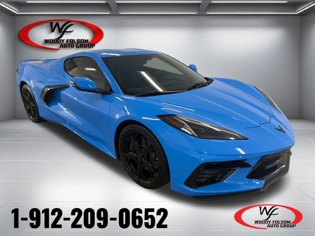 Used 2021 RAPID BLUE Chevrolet 3LT image 1