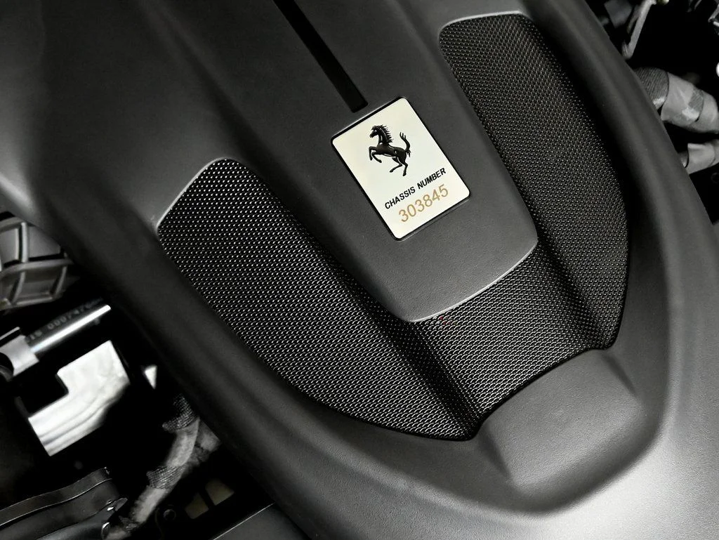 Used 2024 Bianco Avus Ferrari  image 27