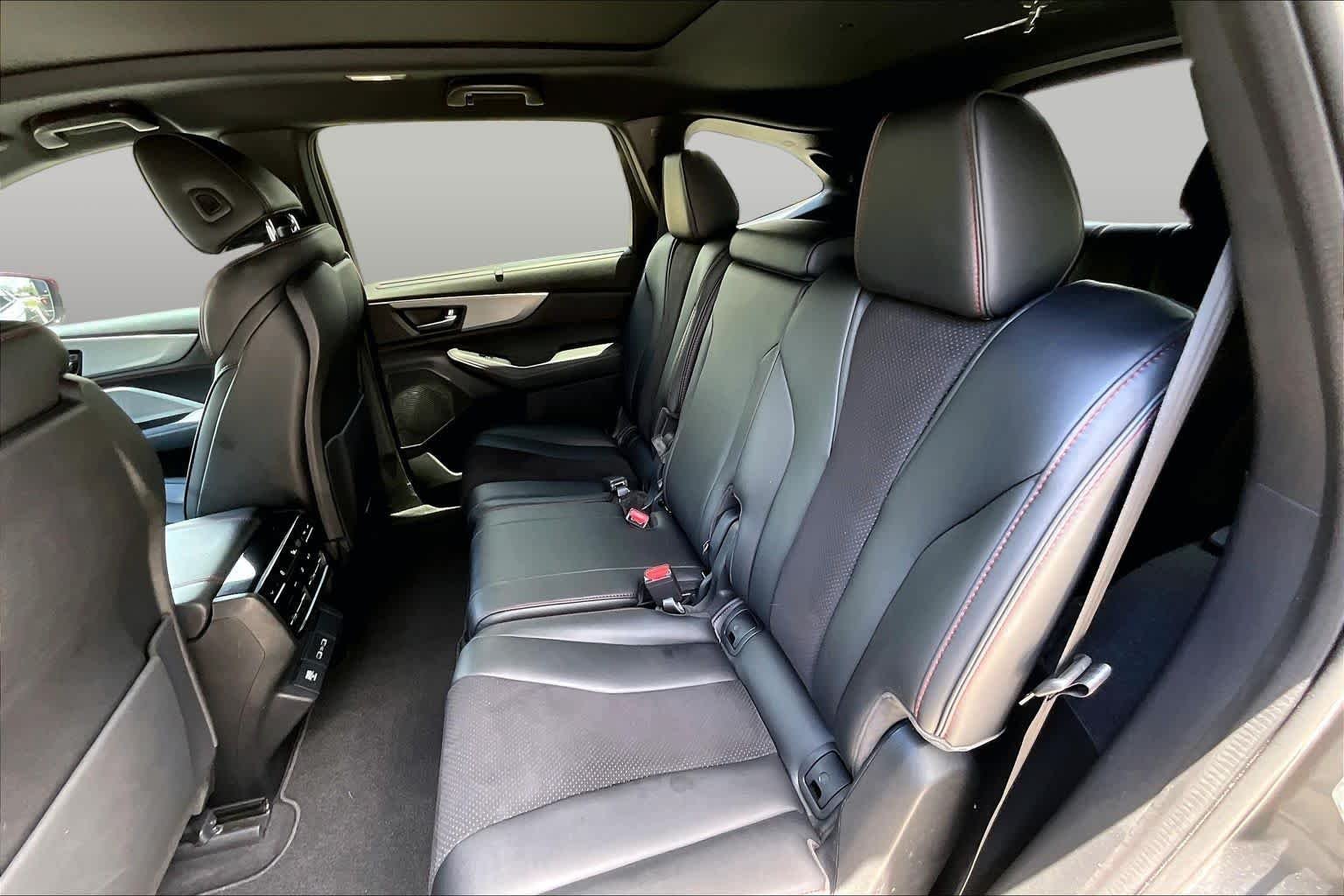 Used 2022 Liquid Carbon Metallic Acura Type S image 21