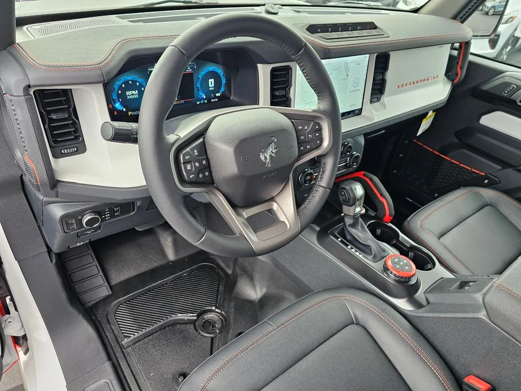 2025 Ford Bronco 2-Door Stroppe - Photo 16