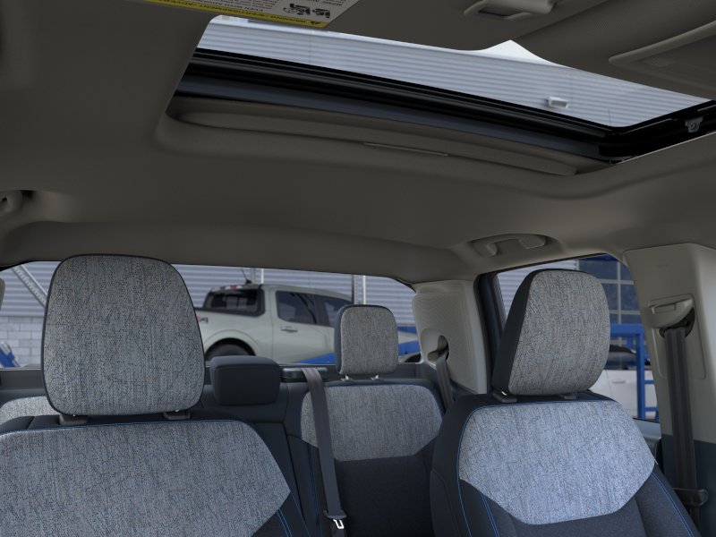 2026 Ford Maverick XLT - Photo 12