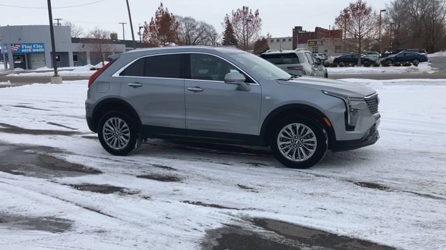 2024 Cadillac XT4 Premium Luxury - Photo 9