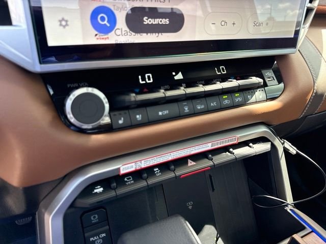 2025 Toyota Tundra 1794 Edition - Photo 24