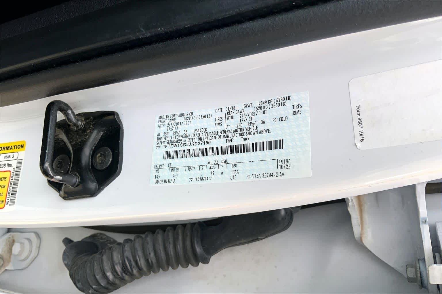Used 2018 Oxford White Ford XLT image 34