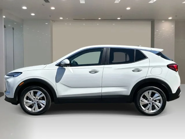 Used 2024 White Buick Preferred image 3