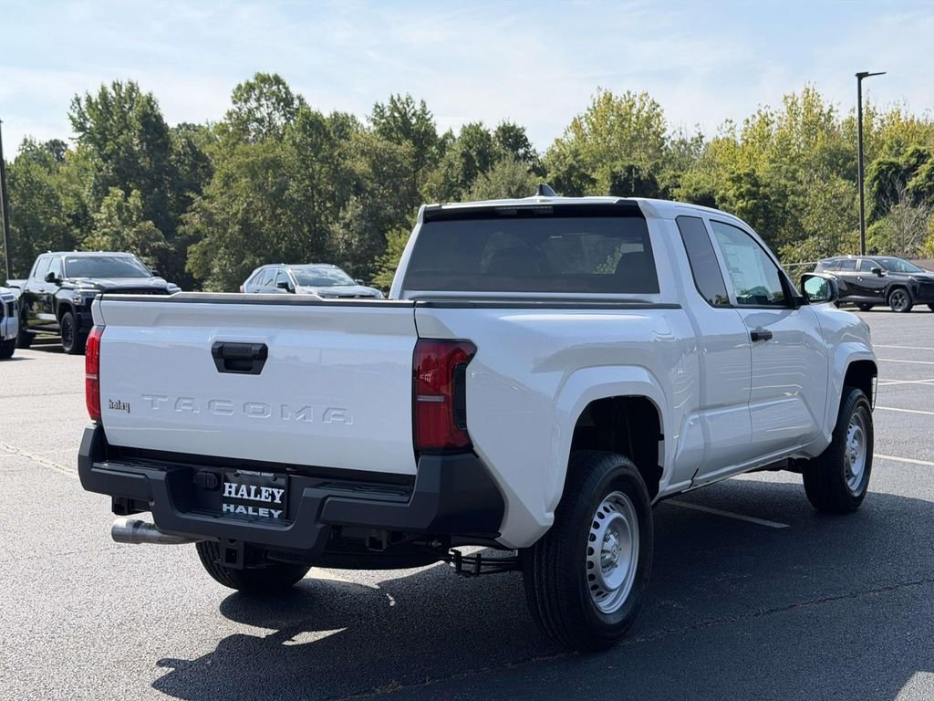 New 2026 Ice Cap Toyota  SR image 17