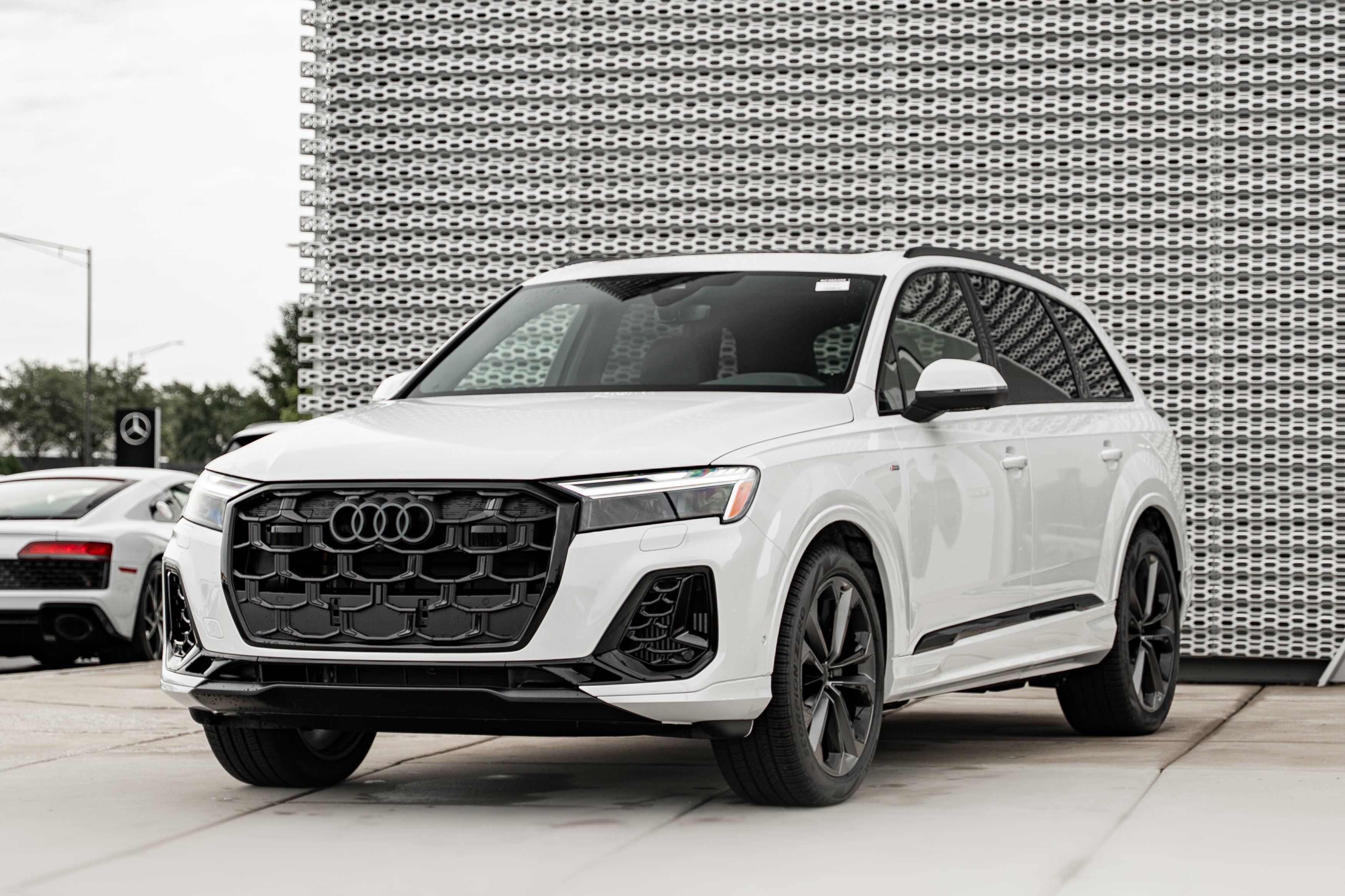New 2026 Glacier Audi S line Premium Plus image 7