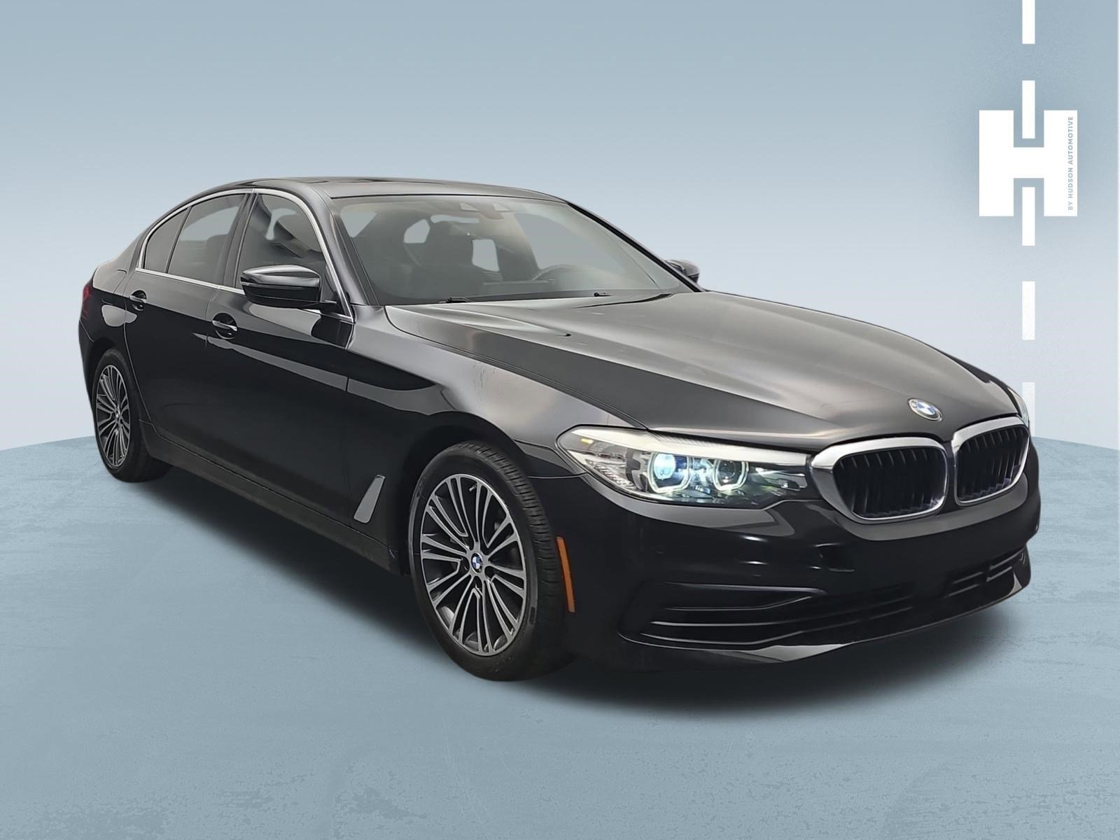 2019 BMW 5 Series 540i Sedan's photo