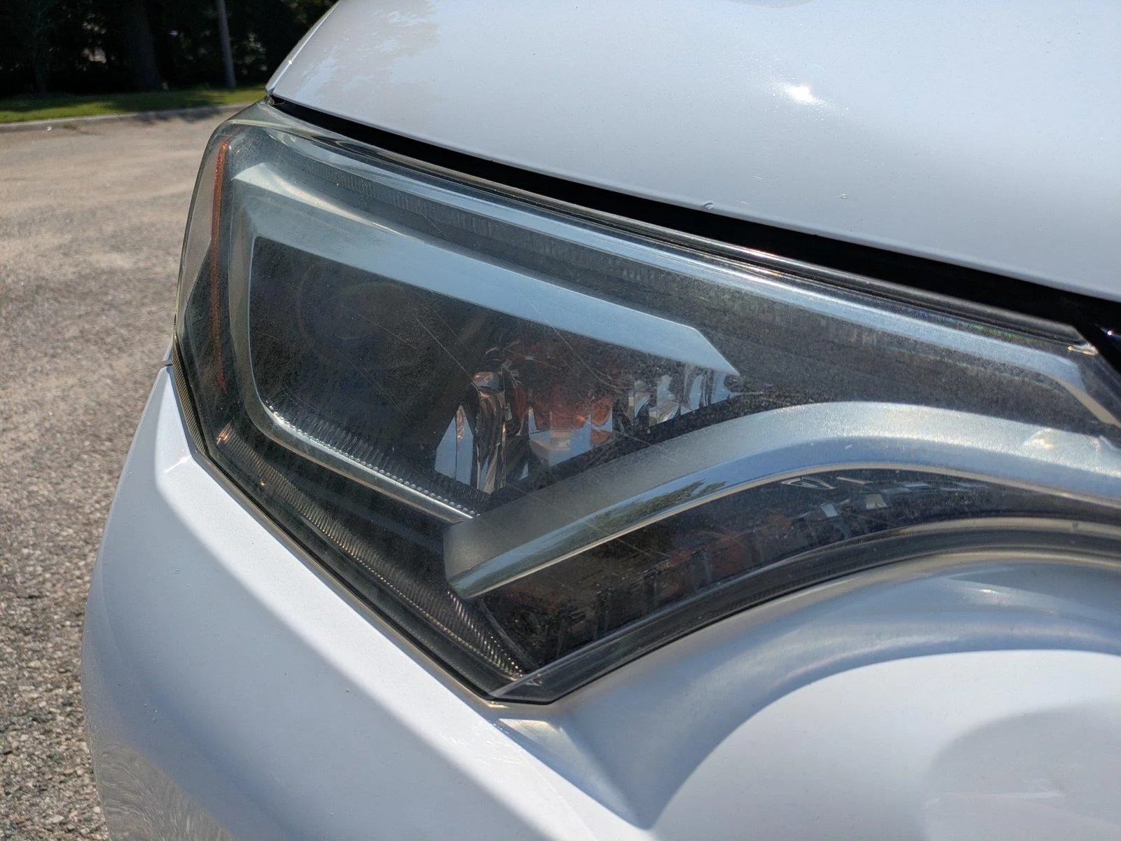 Used 2017 Super White Toyota SE image 10