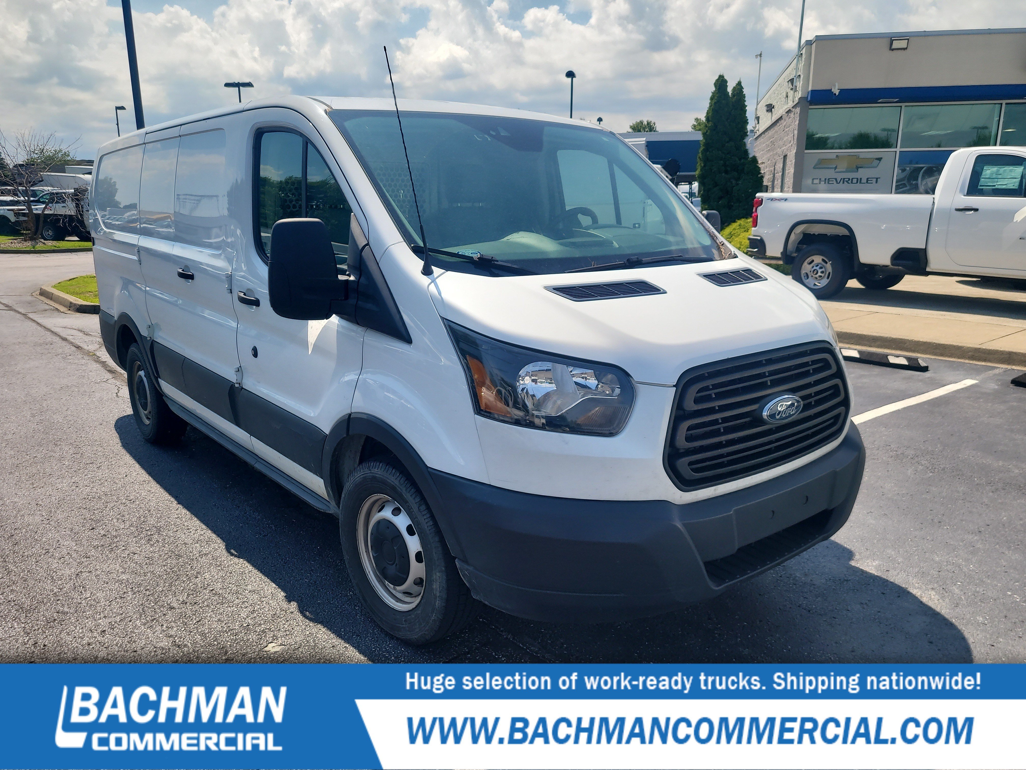 Used 2019 Oxford White Ford  image 1