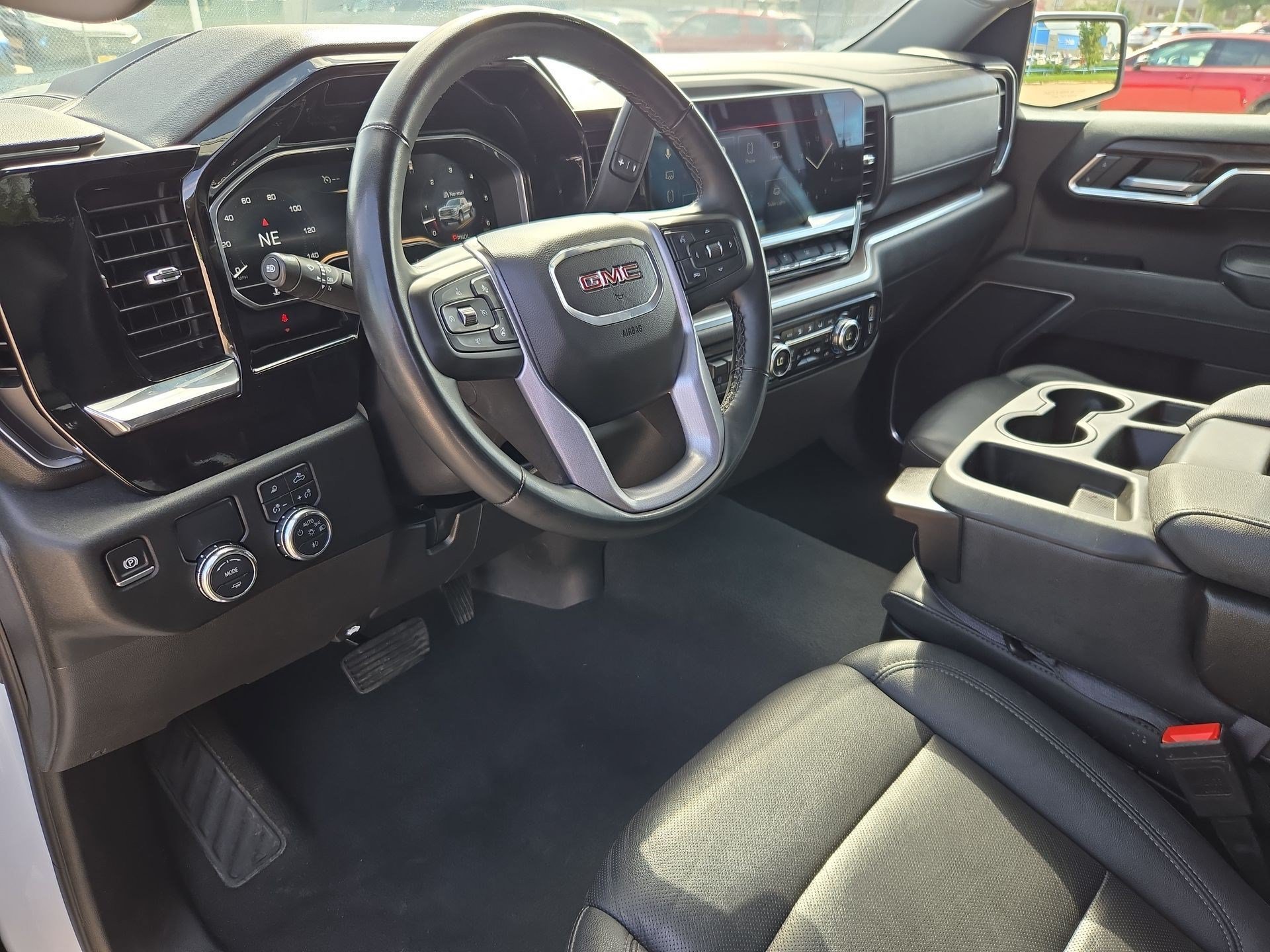Used 2025 Summit White GMC SLT image 11