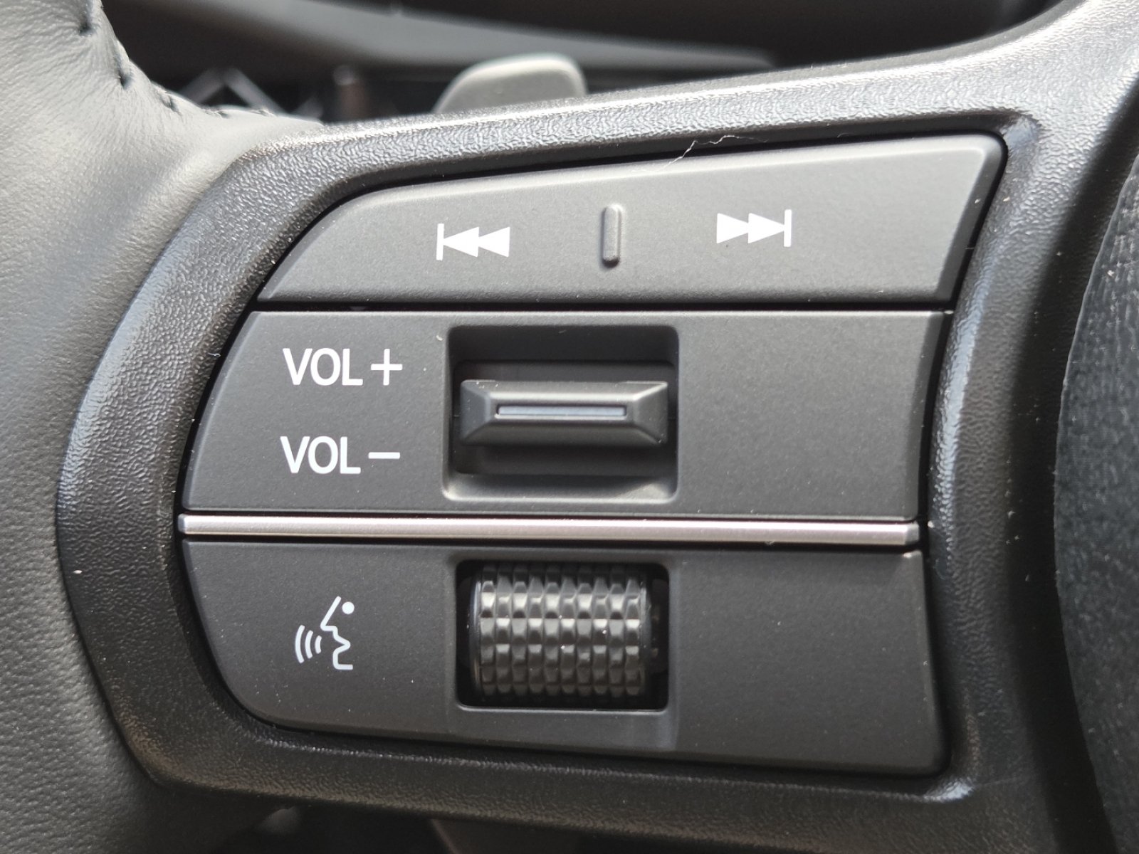 New 2026 Urban Gray Pearl Honda EX-L image 11