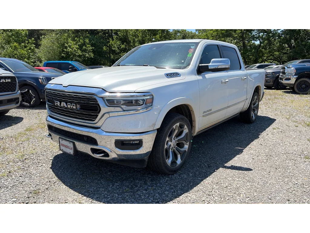 2019 RAM 1500 Limited 4x4 Crew Cab 5'7's photo