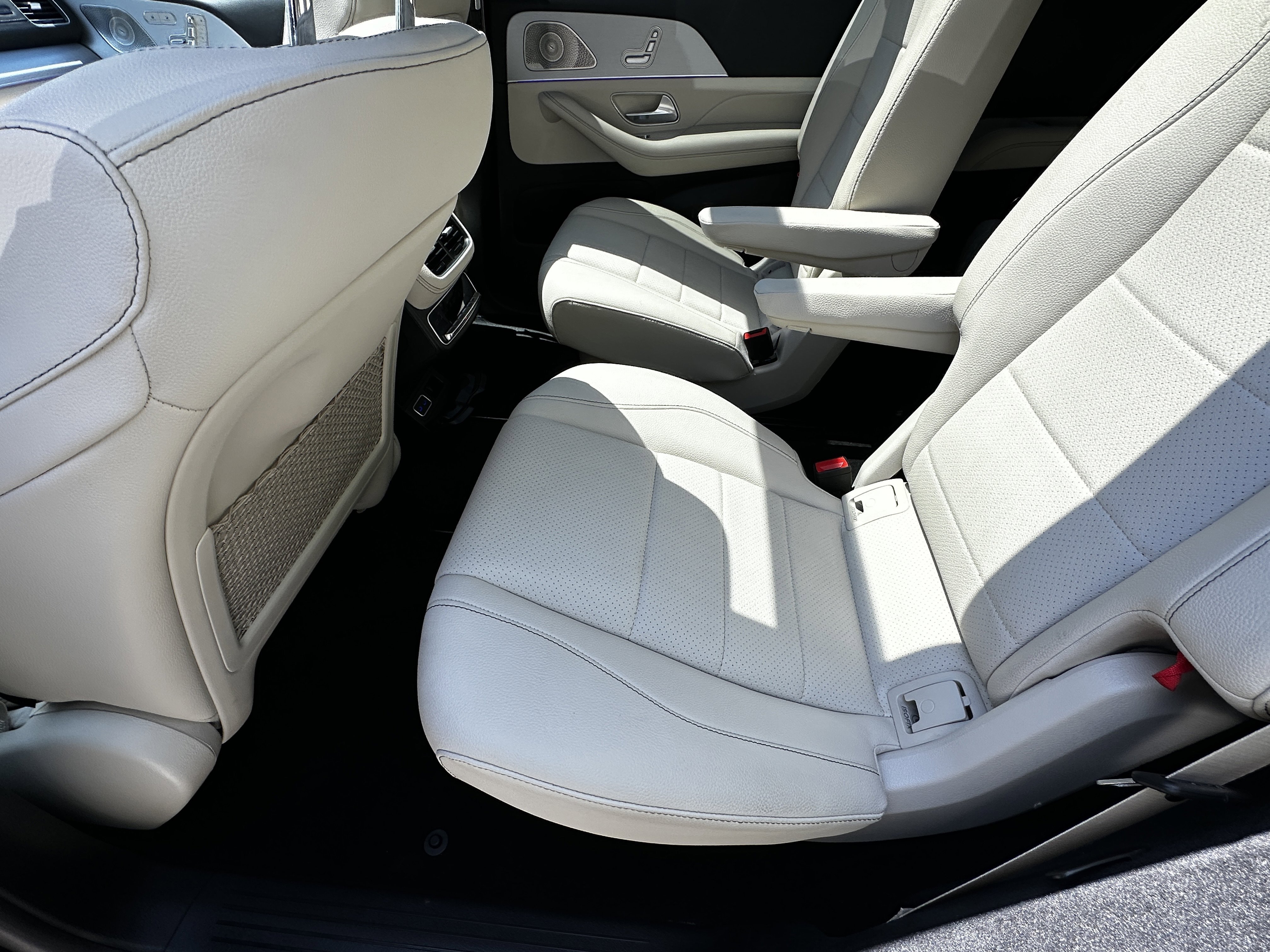 Certified Used 2025 Black Mercedes-Benz GLS 450 image 25