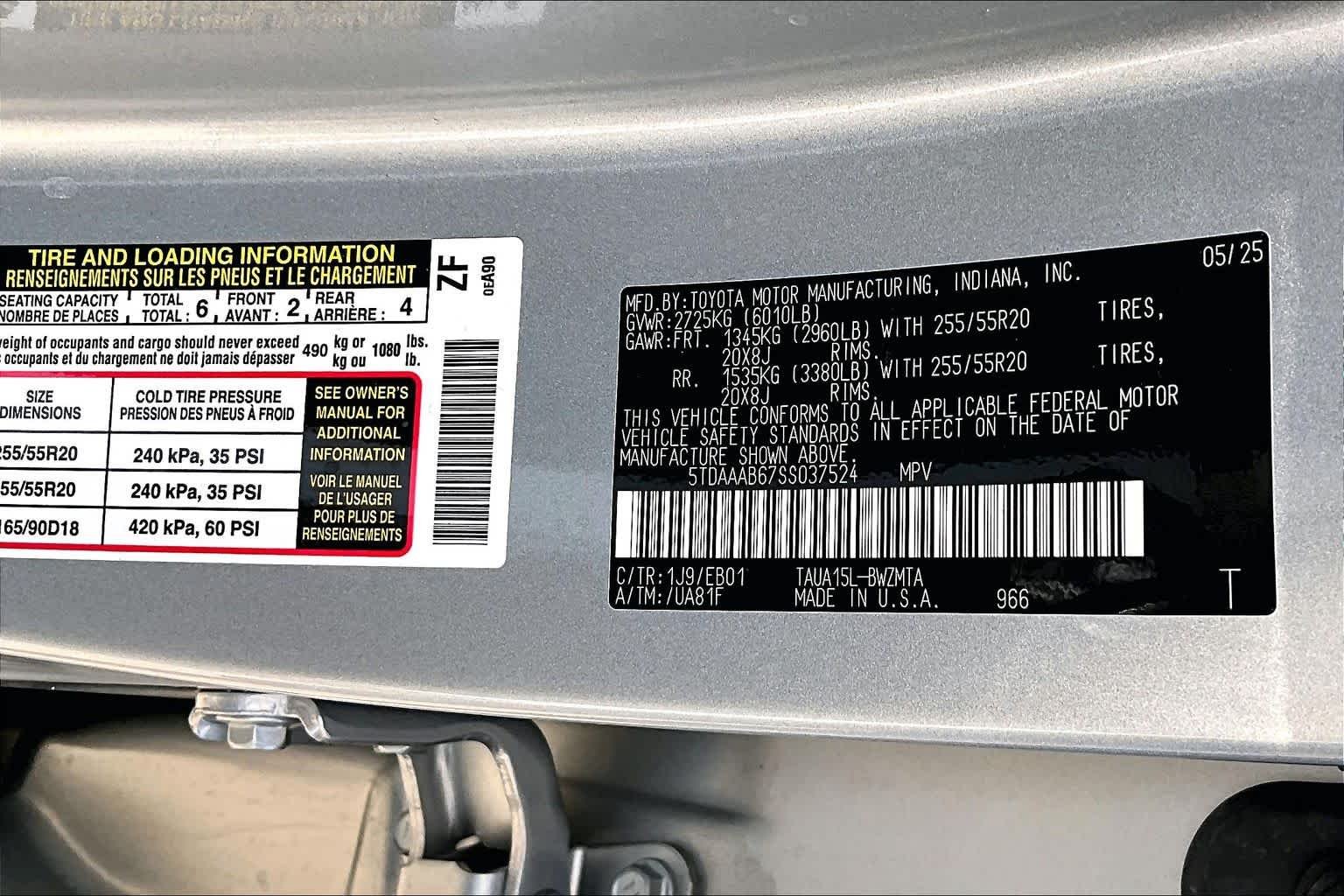 Used 2025 Celestial Silver Metallic Lexus Premium image 34