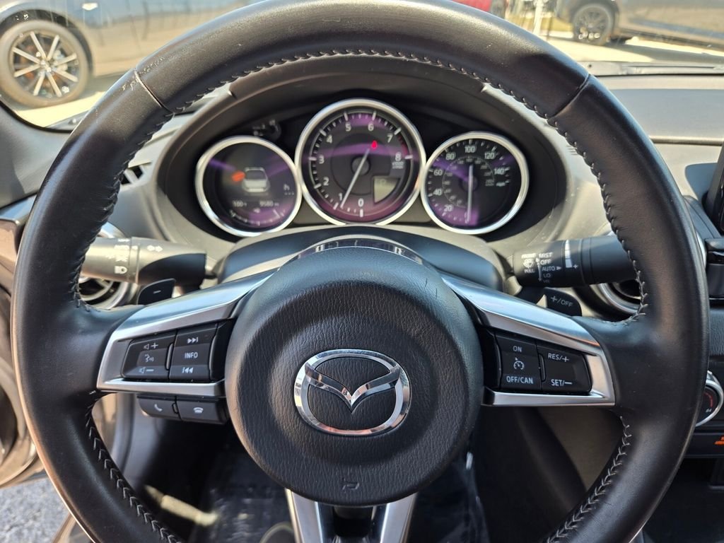 Certified Used 2023 Gray Mazda Grand Touring image 29