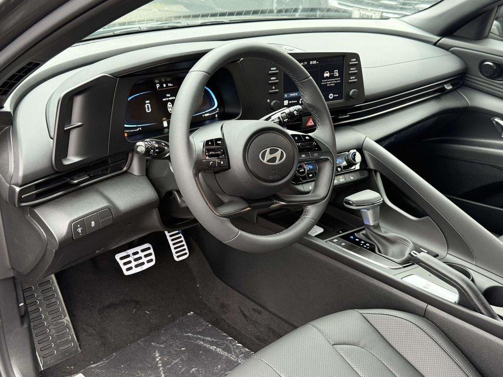 New 2026 Amazon Gray Hyundai SEL Sport image 2