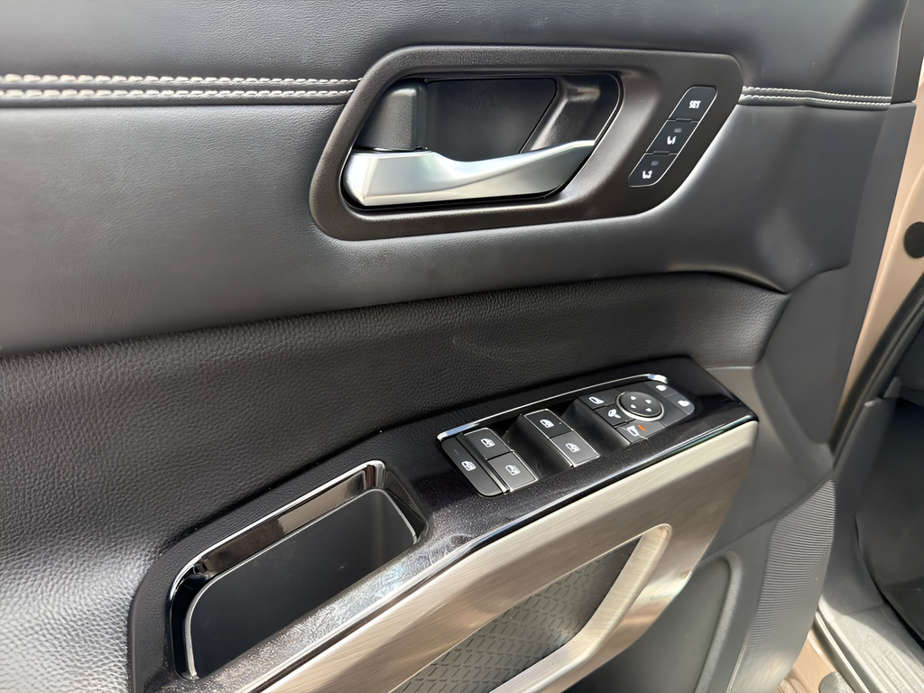 Certified Used 2024 Beige Nissan Platinum image 14