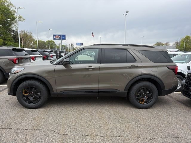 New 2026 Gray Ford Tremor image 7