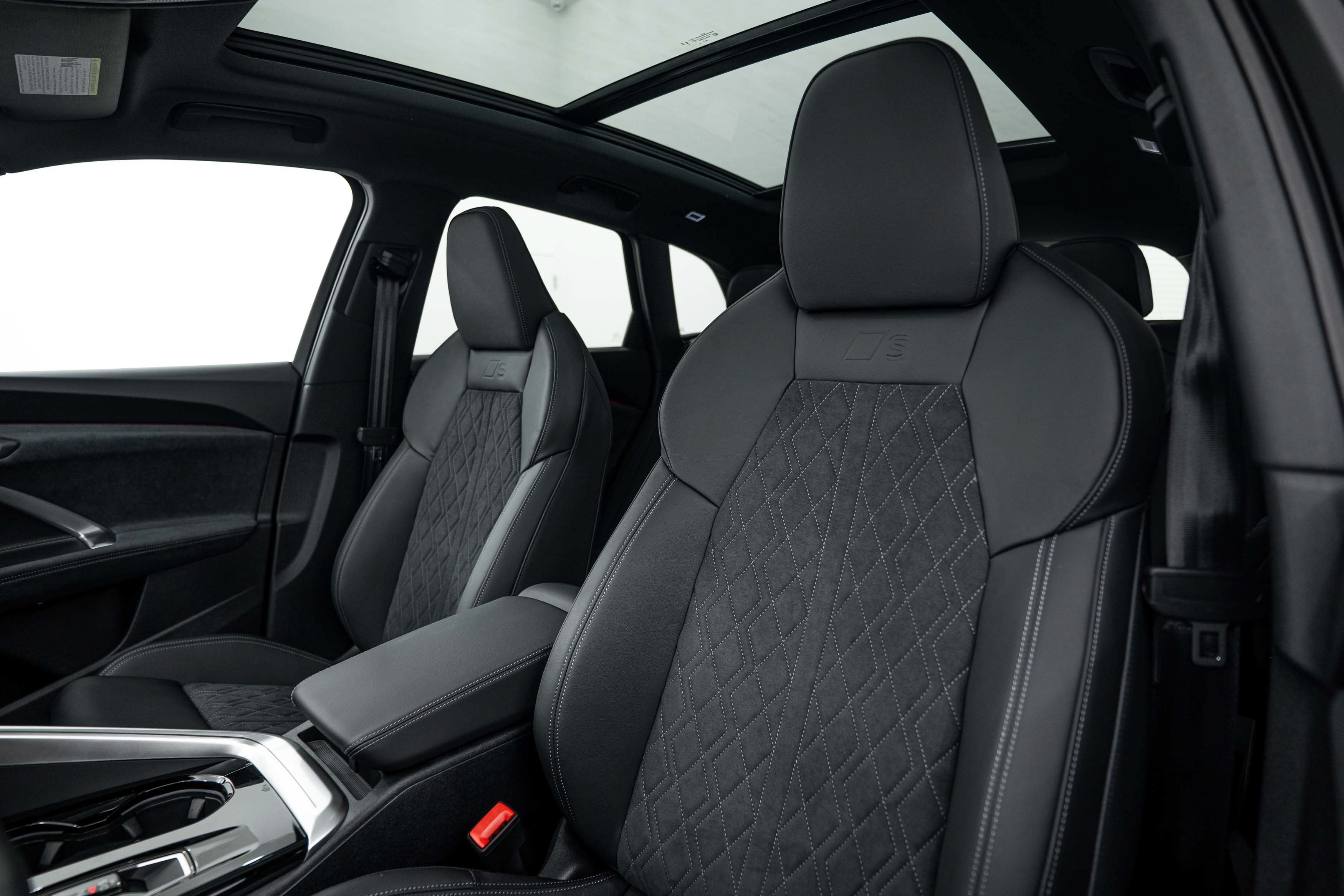 New 2026 Daytona Gray Audi Premium Plus image 17