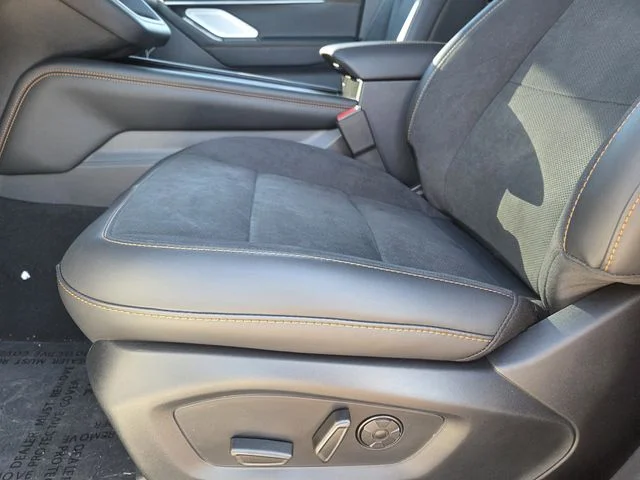 New 2026 Star White Metallic Tri-Coat Ford Tremor® image 48