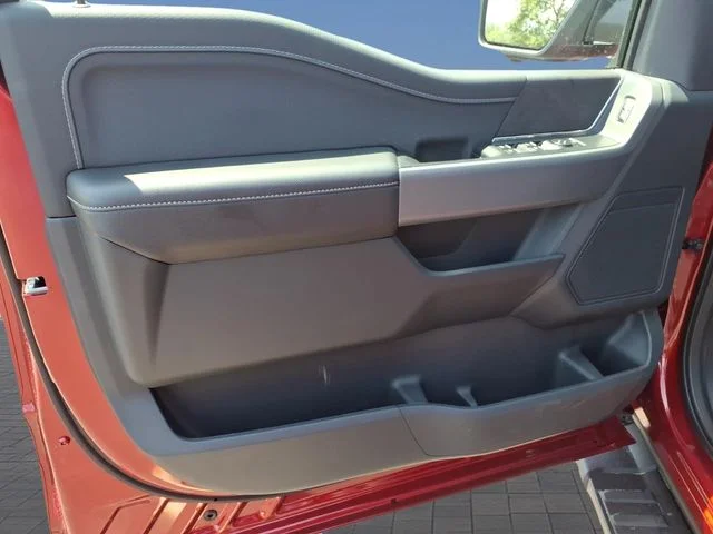 New 2026 Ruby Red Metallic Tinted Clearcoat Ford XLT image 17