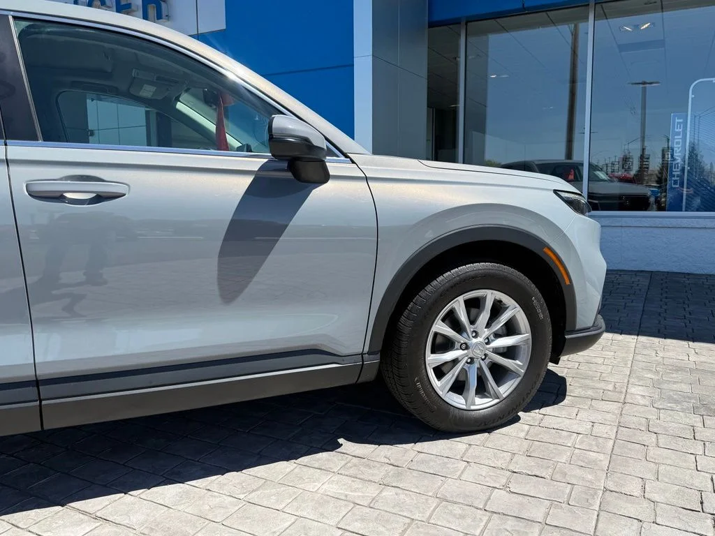 Used 2023 Gray Honda EX-L image 13