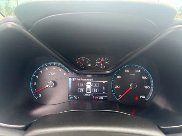 Used 2017 Black Chevrolet Z71 image 19