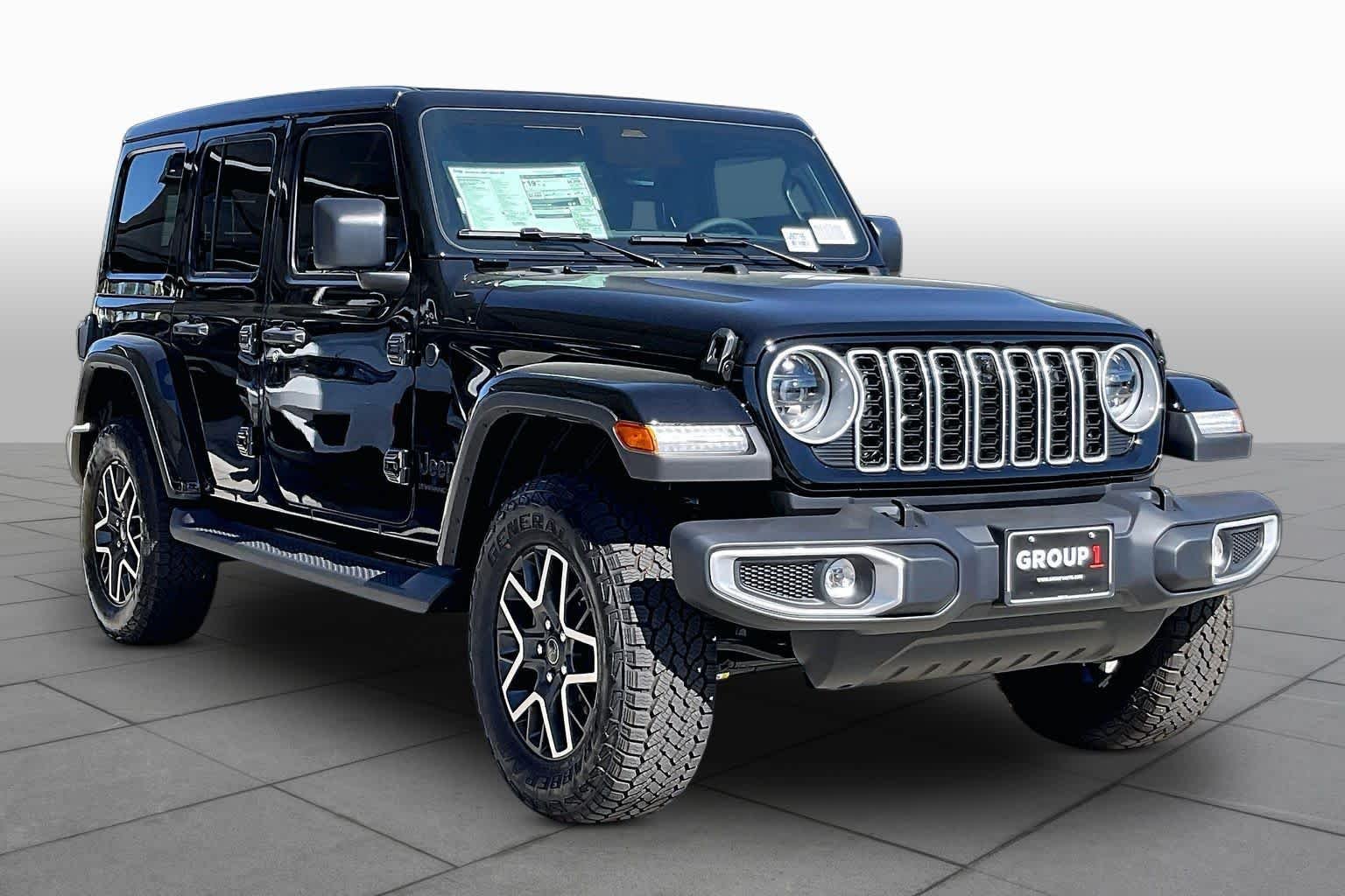New 2027 Black Clear-Coat Paint Jeep Sahara image 2