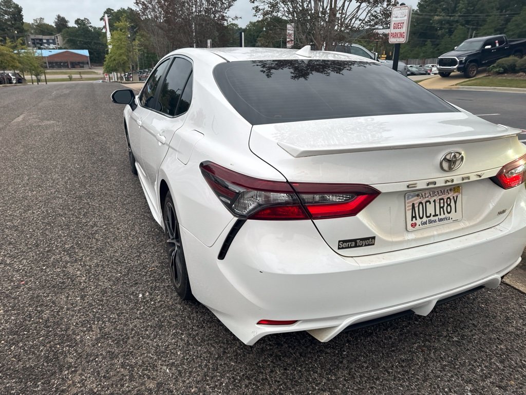 Used 2024  Toyota SE image 12