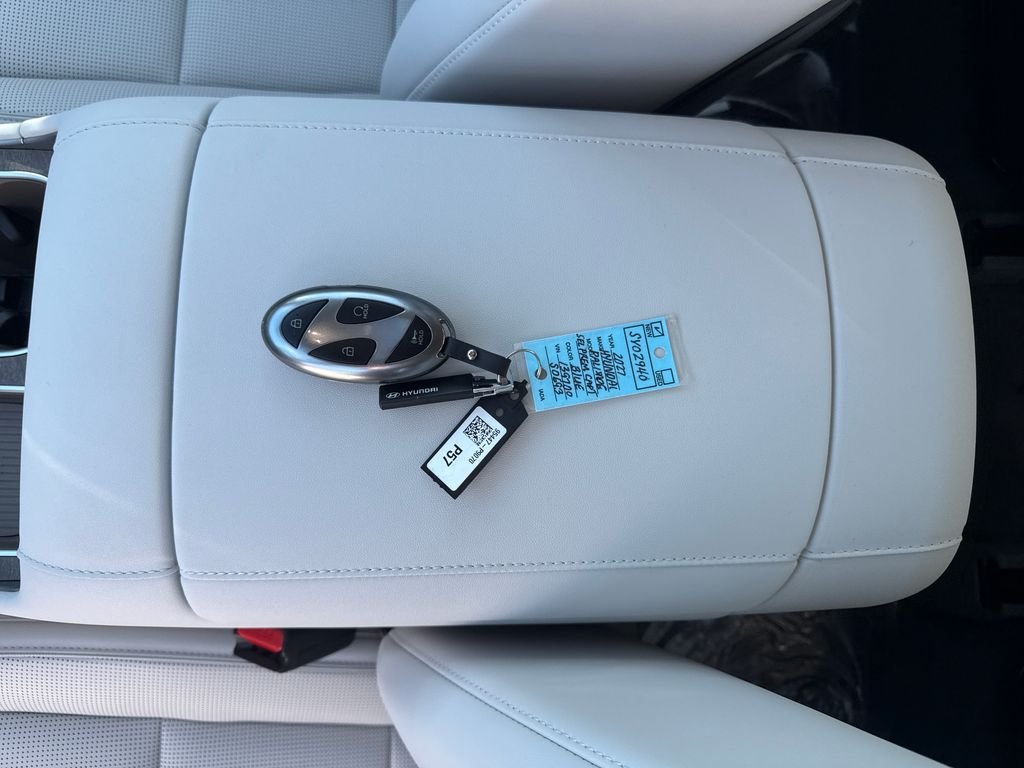 New 2027 Blue Hyundai SEL Premium image 29