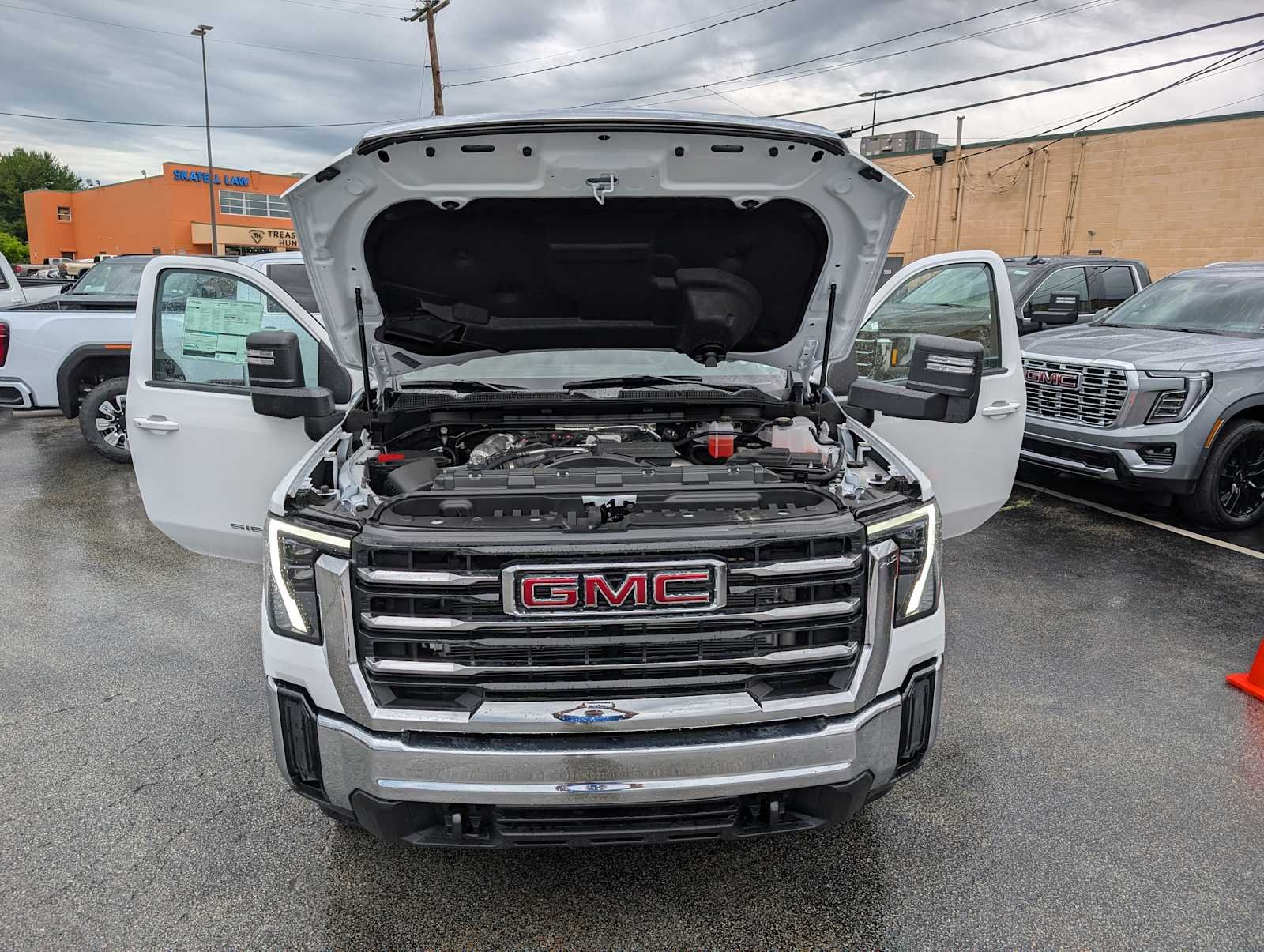 2026 GMC Sierra 3500HD SLE - Photo 11