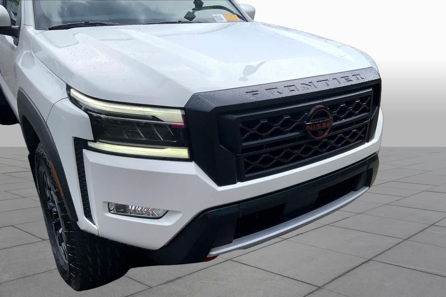 Used 2024 Glacier White Nissan PRO-4X image 29