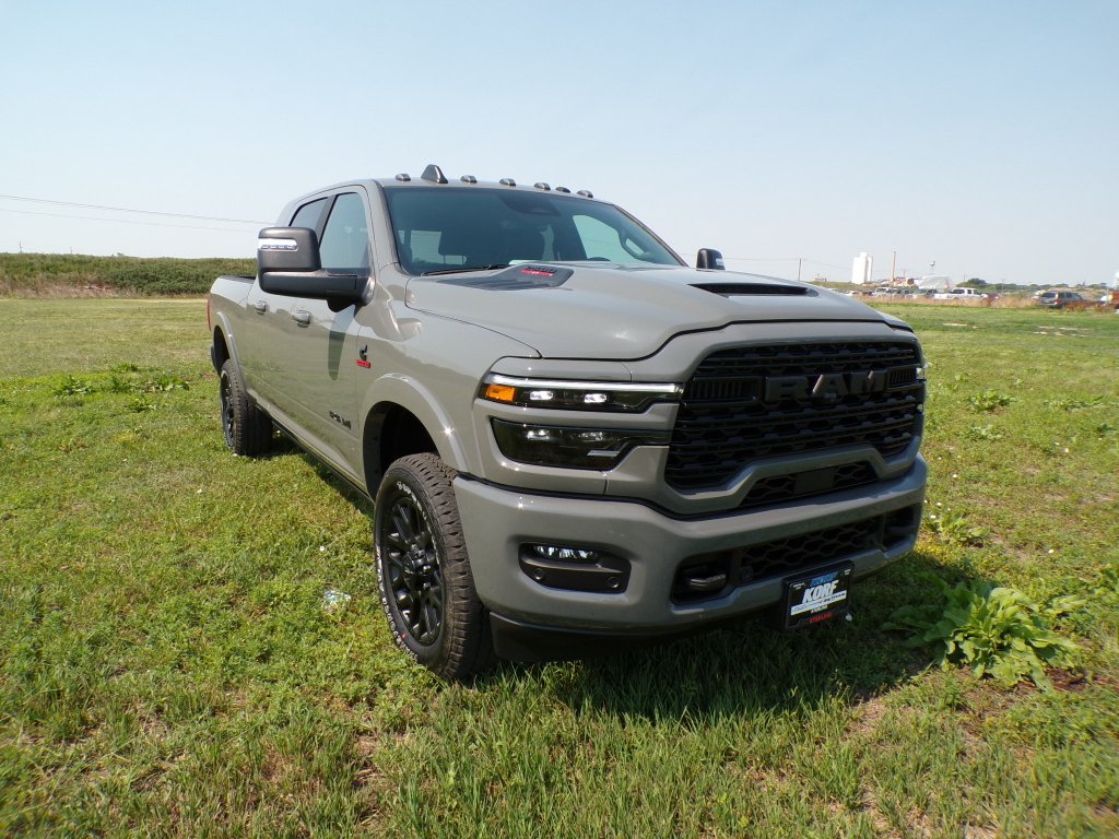 New 2026 Ceramic Gray Clear-Coat Exterior Paint RAM Limited image 3