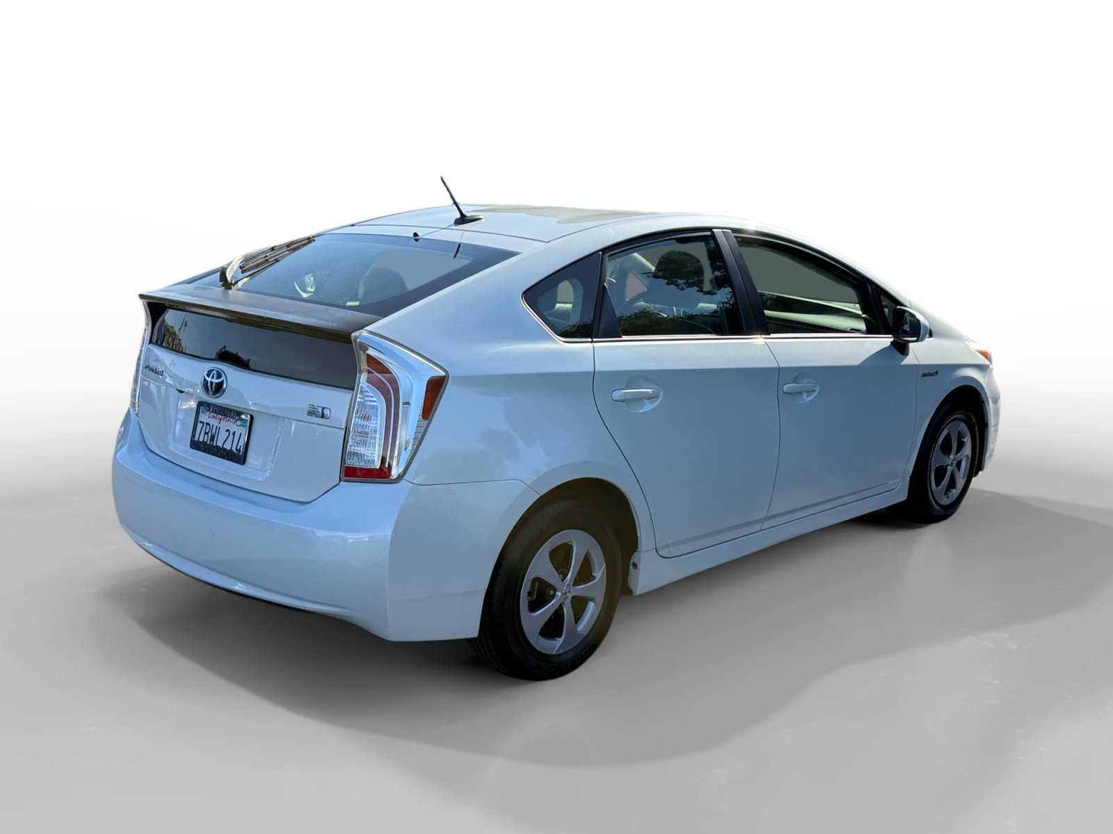 Used 2013 Blizzard Pearl Toyota Three image 5