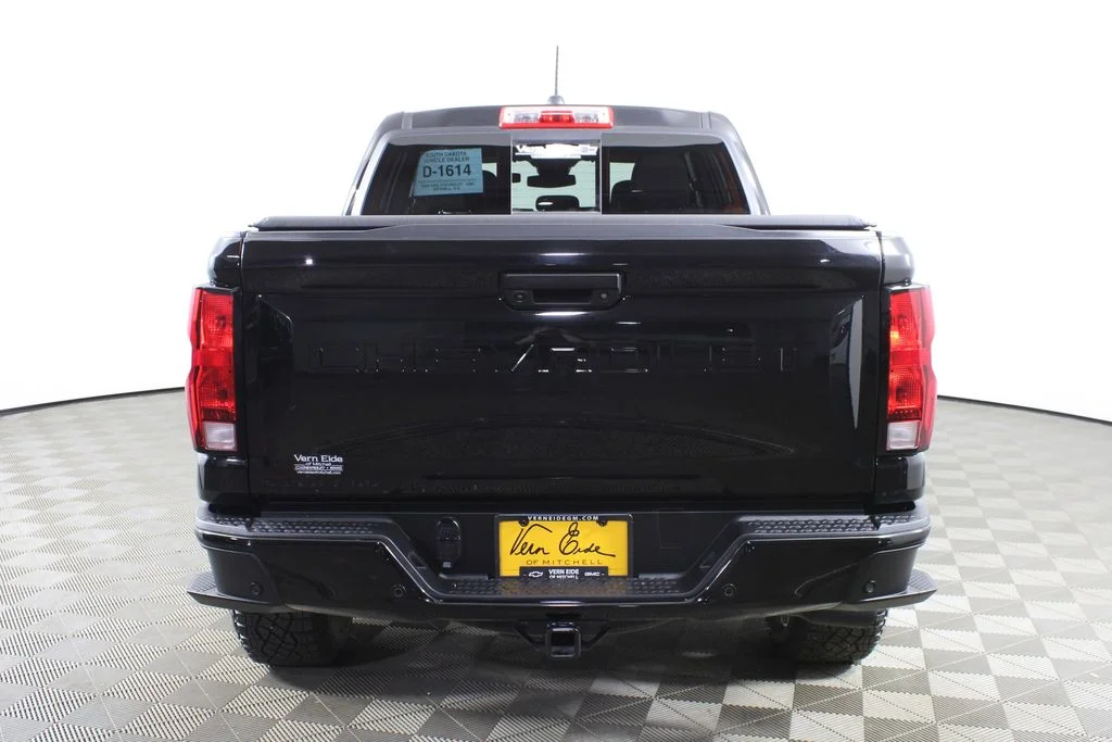 Used 2023 Black Chevrolet Trail Boss image 6