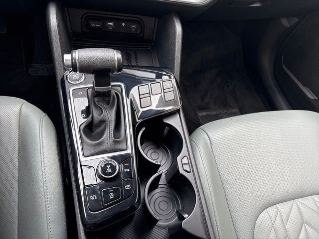 Certified Used 2024 Ebony Black Kia X-Line image 19