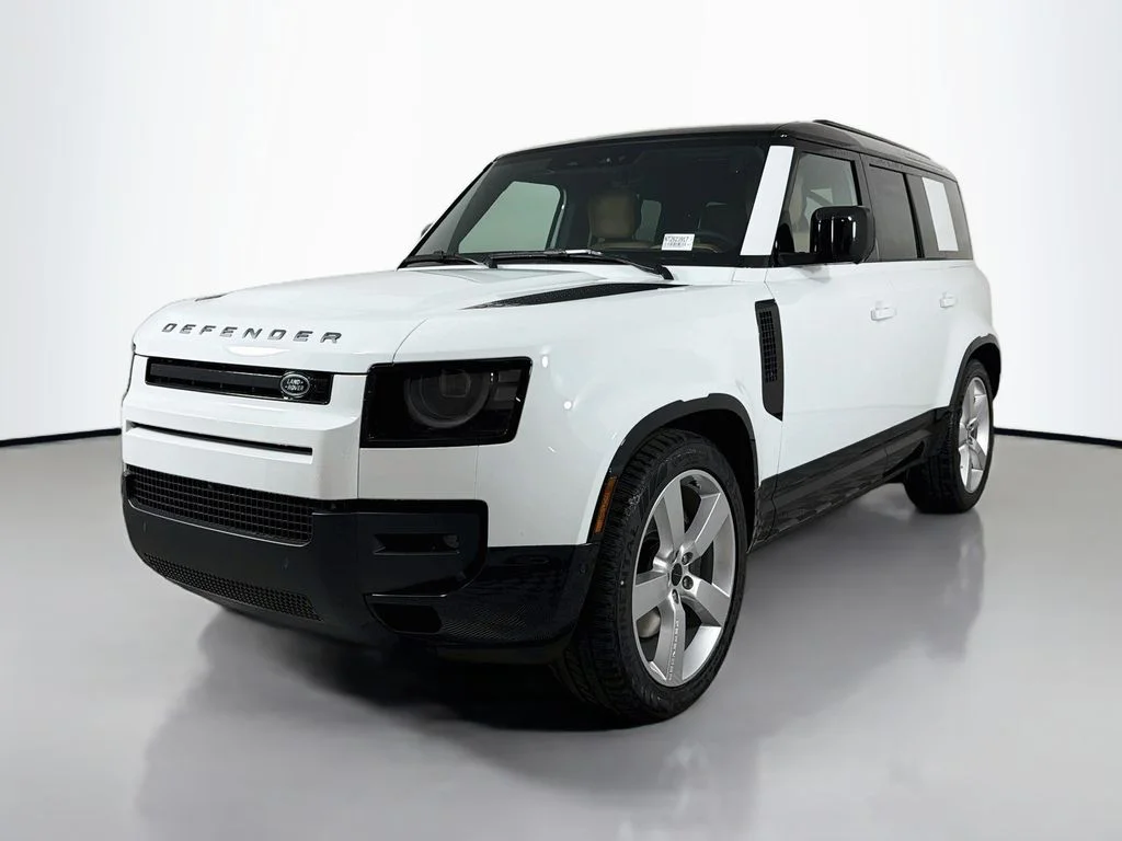 New 2026 Fuji White Land Rover X-Dynamic SE image 1