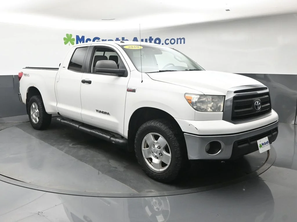Used 2010 White Toyota Grade image 2
