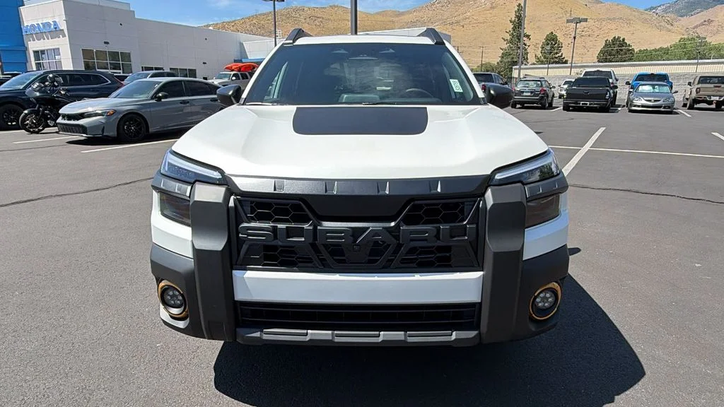 New 2026 CRYSTAL WHITE PEARL Subaru Wilderness image 8
