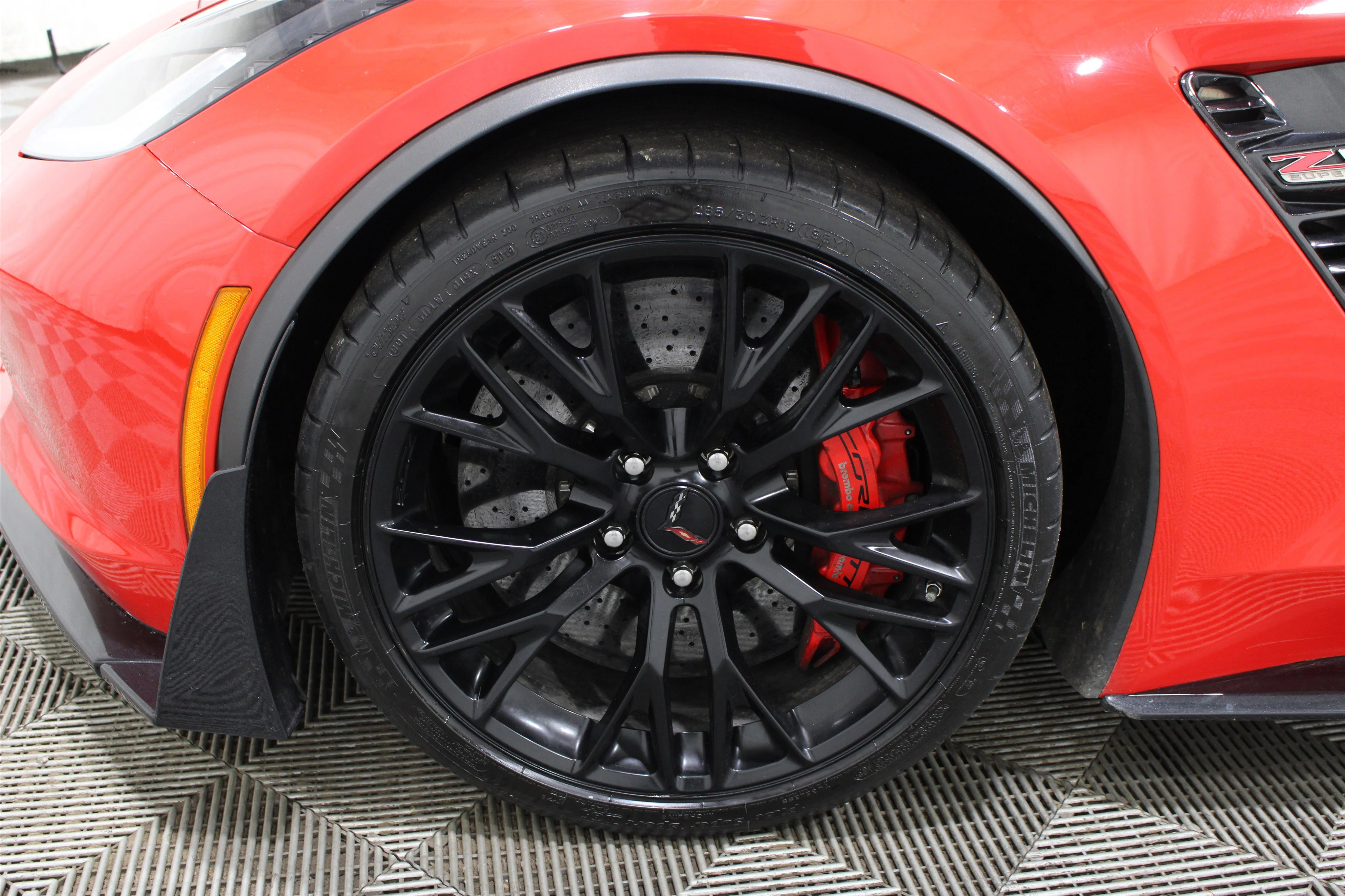 2016 Chevrolet Corvette 3LZ - Photo 35