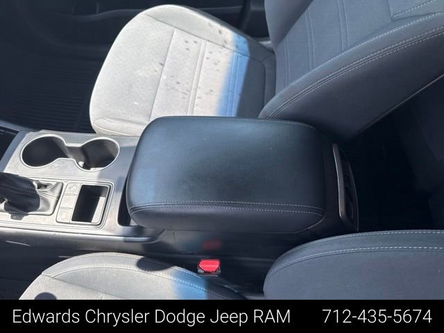 Used 2019 Purple Kia LX image 21