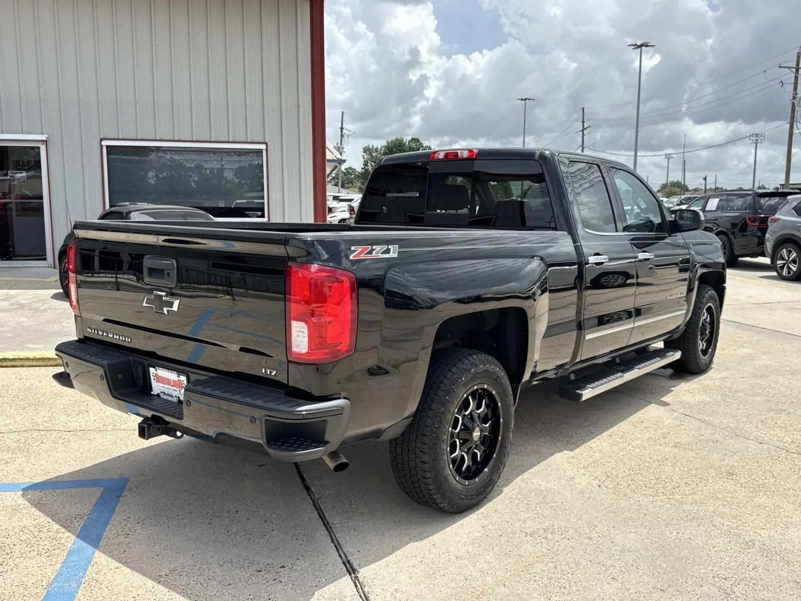 Used 2017 Black Chevrolet LTZ image 7