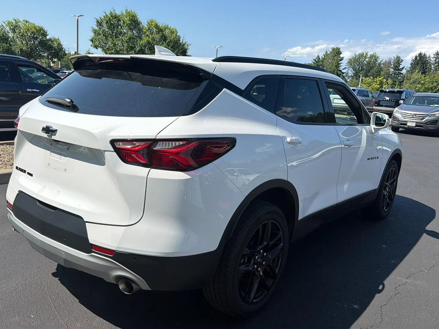 Used 2020 Summit White Chevrolet LT image 7